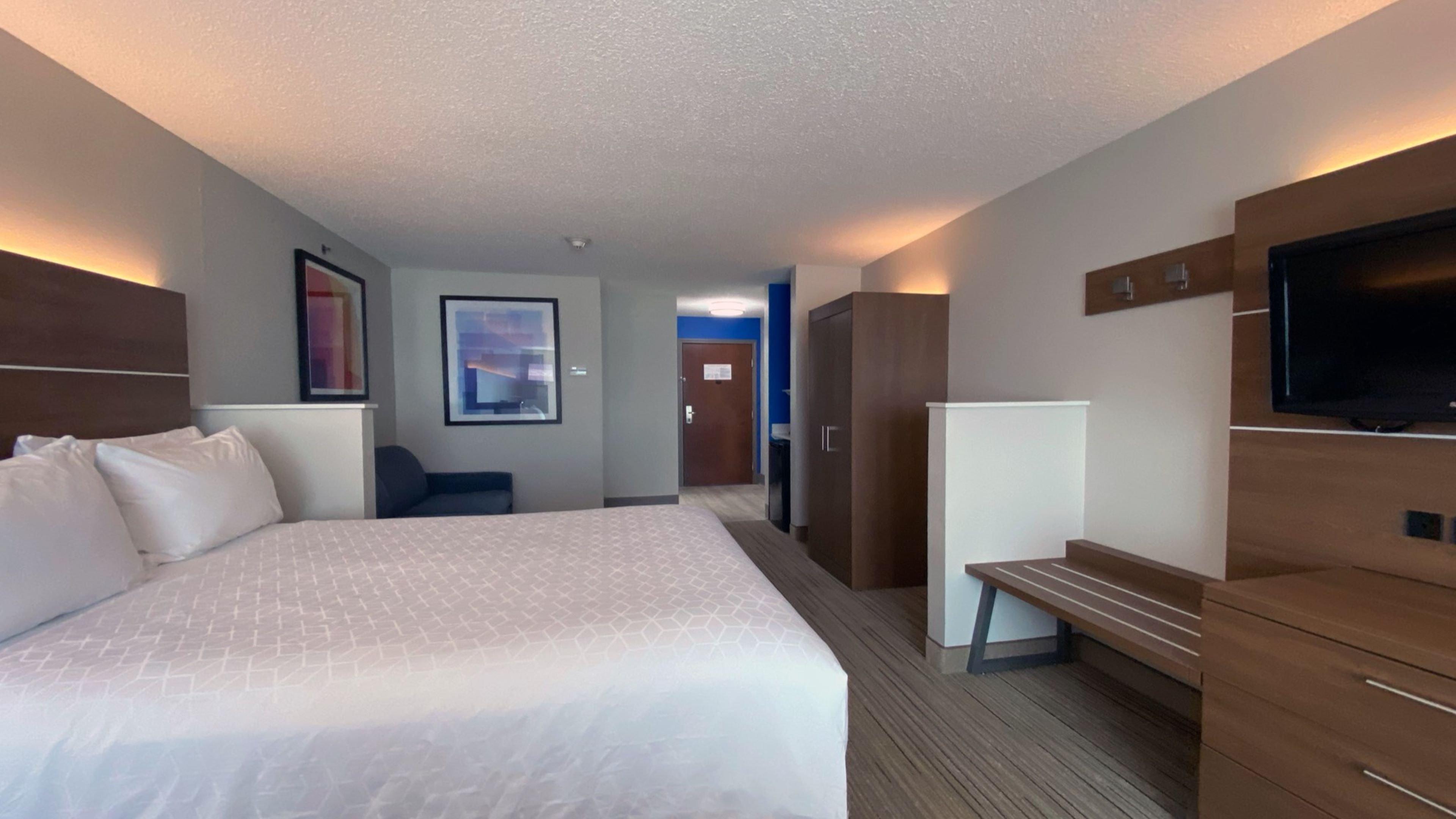 Holiday Inn Express Hotel & Suites Somerset Central By Ihg Exterior photo