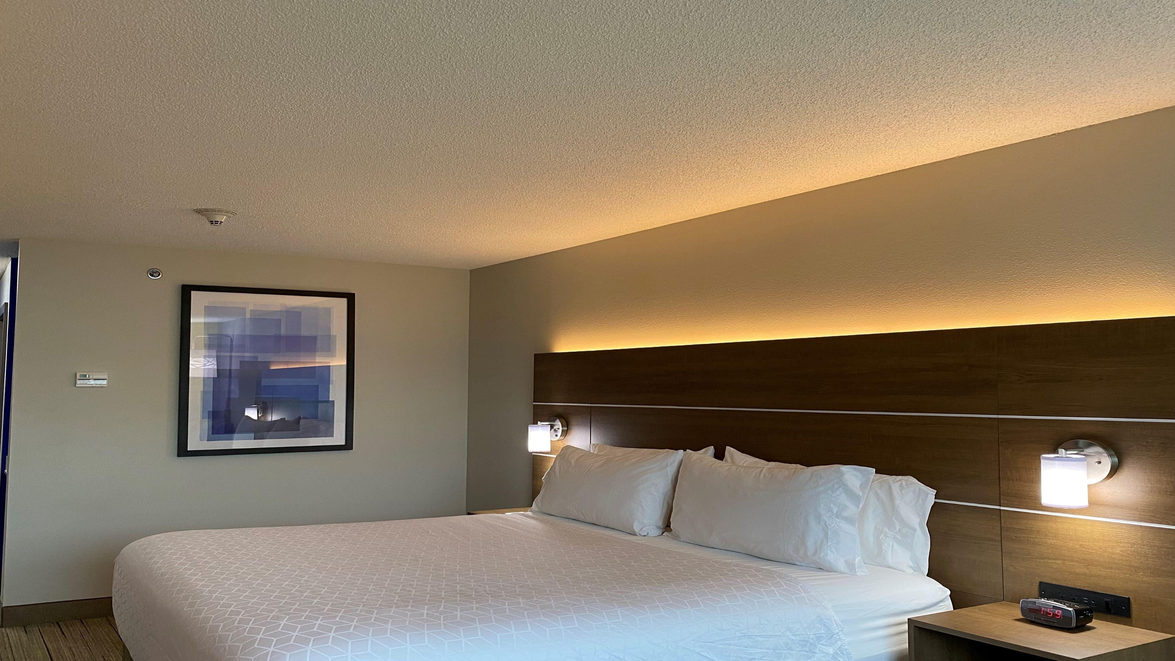 Holiday Inn Express Hotel & Suites Somerset Central By Ihg Exterior photo