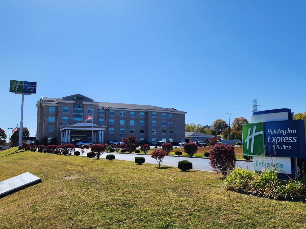 Holiday Inn Express Hotel & Suites Somerset Central By Ihg Exterior photo