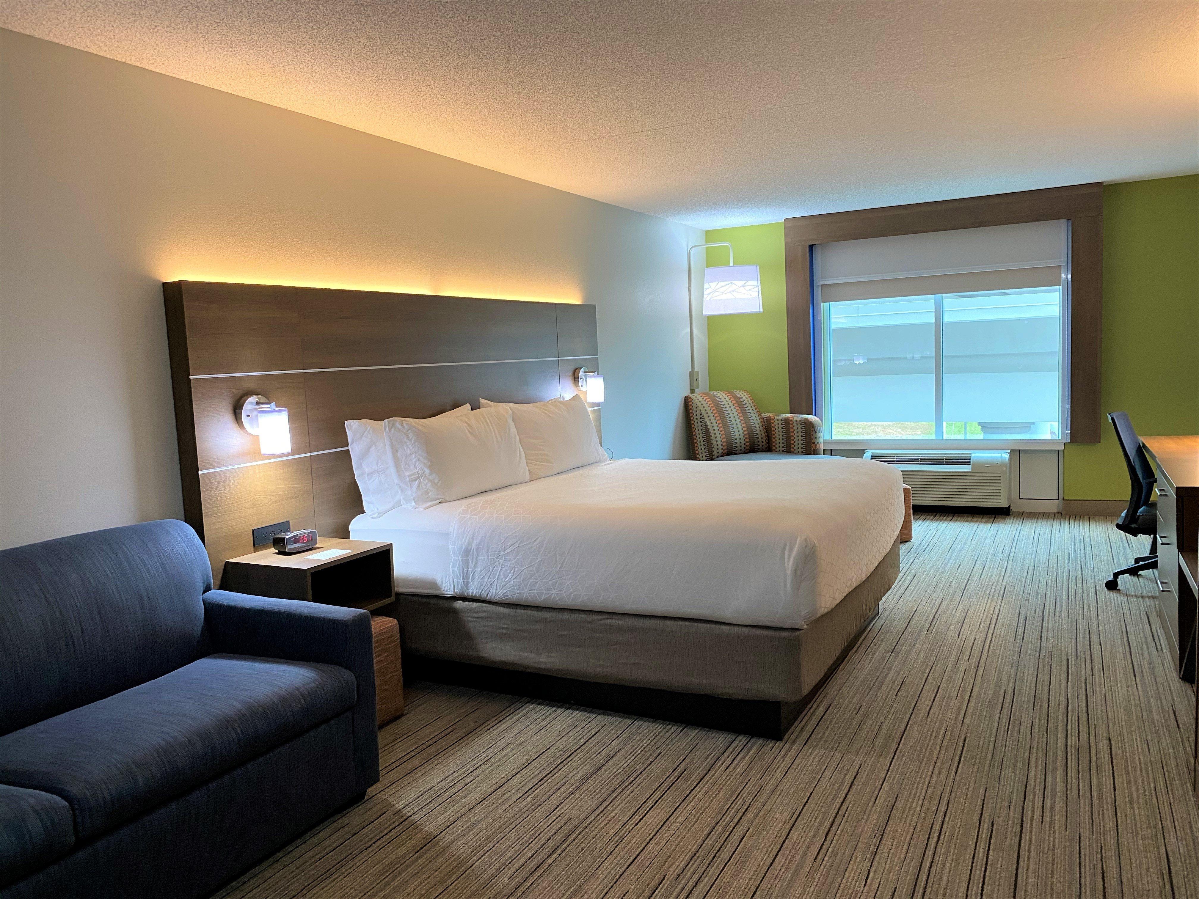 Holiday Inn Express Hotel & Suites Somerset Central By Ihg Exterior photo